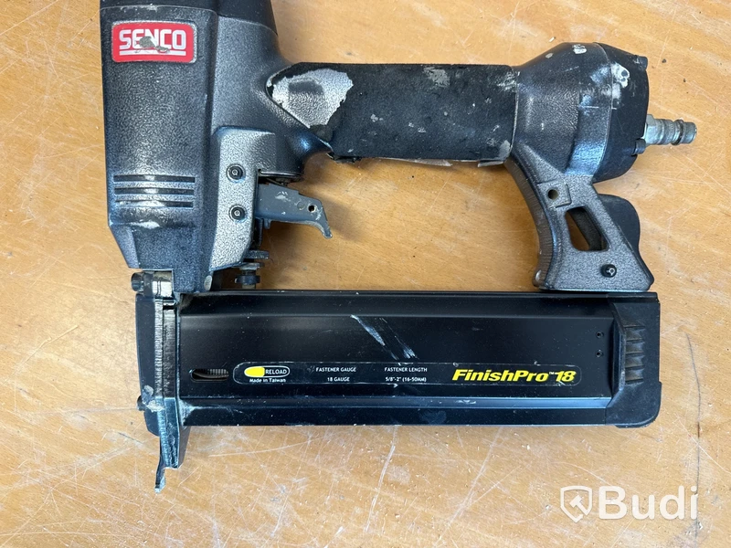 2 st Senco dyckertpistoler