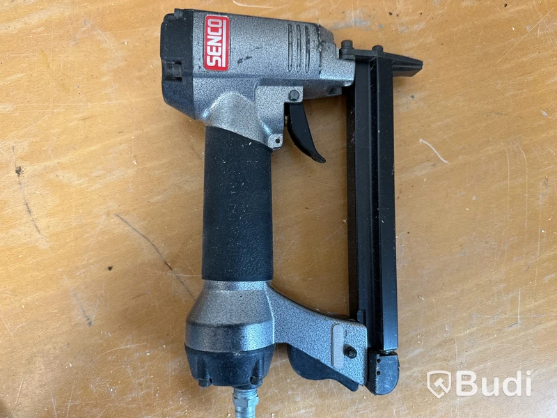 2 st Senco dyckertpistoler
