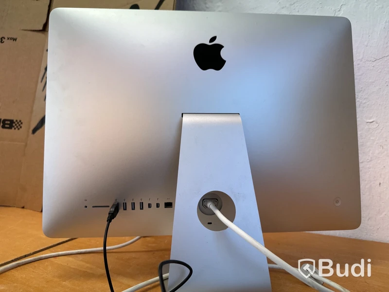 Apple iMac (Retina 4K, 21.5 tum, sent 2015)