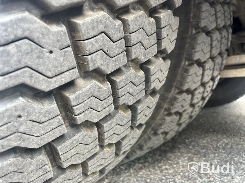 Baklastare Lastbil VOLVO FE 300 6X2 -2014 | Automat | NTM-byggnation två fack - EXPORT