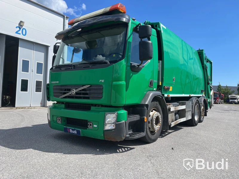 Baklastare Lastbil VOLVO FE 300 6X2 -2014 | Automat | NTM-byggnation två fack - EXPORT