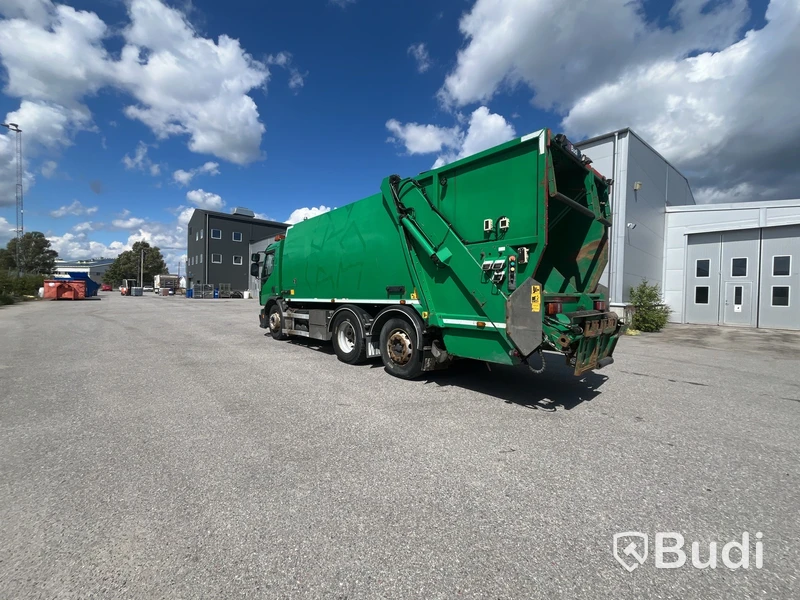 Baklastare Lastbil VOLVO FE 300 6X2 -2014 | Automat | NTM-byggnation två fack - EXPORT
