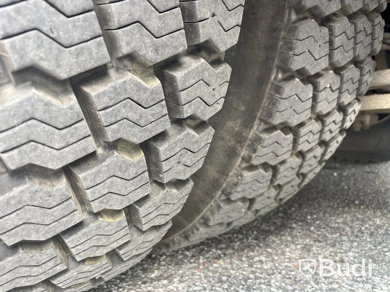 Baklastare Lastbil VOLVO FE 300 6X2 -2014 | Automat | NTM-byggnation två fack - EXPORT