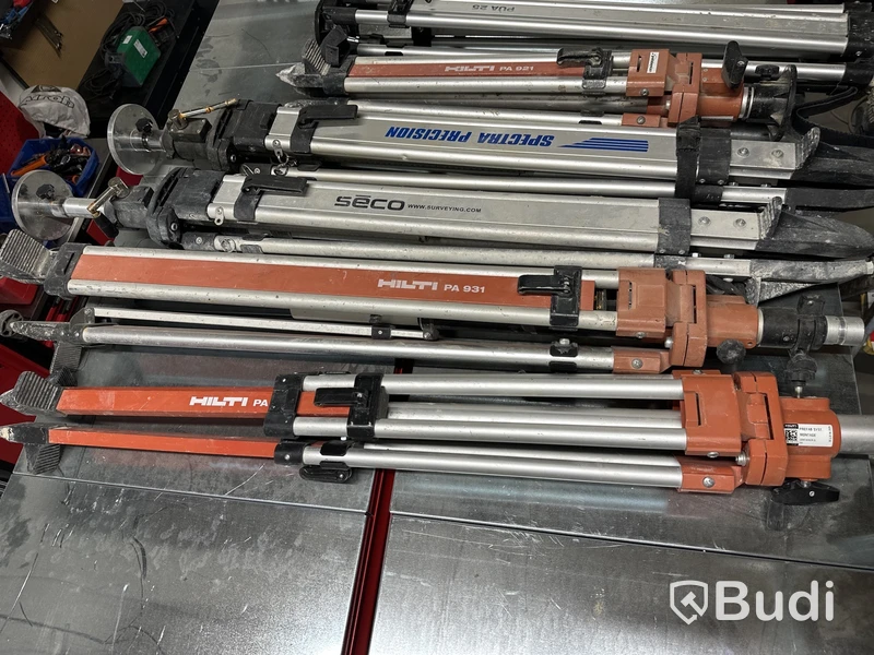 Stativ till laser/ mätinstrument mm olika modeller och skick