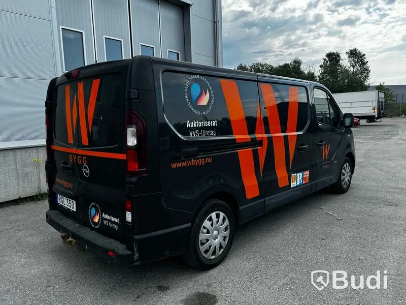 Skåpbil Opel Vivaro Panel Van 2.9t 1.6 CDTI | Manuell | 125hk | 2016 | Reparationsobjekt, rasad koppling - EXPORT