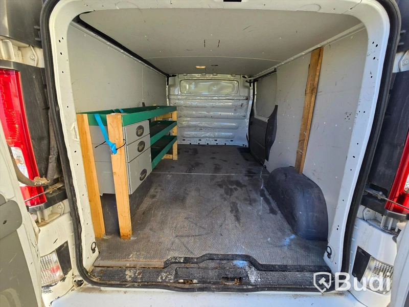 Personbil RENAULT TRAFIC, 2014