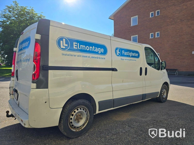Personbil RENAULT TRAFIC, 2014