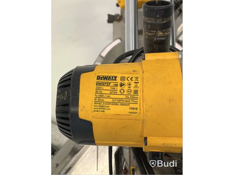 Kap- och Gersåg DeWalt, DWS727-QS inkl, arbetsbord DE7023
