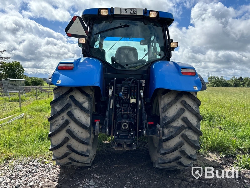Traktor med lastare New Holland TS 135 A 4WD, -2008