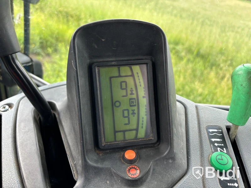 Traktor med lastare New Holland TS 135 A 4WD, -2008