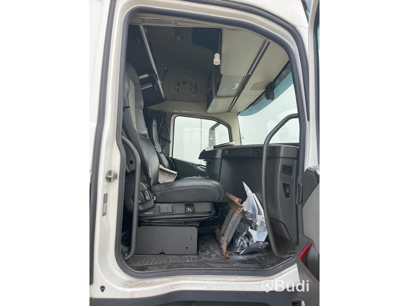 Lastbil VOLVO FH 6,2 - 2015 | Reparationsobjekt