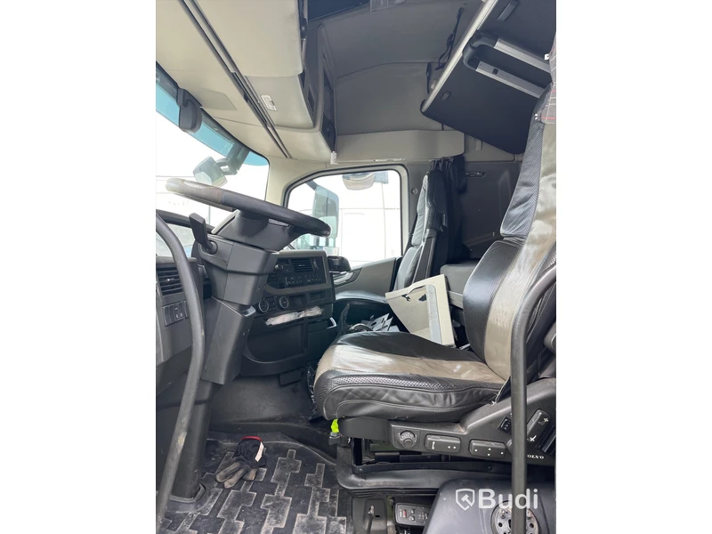 Lastbil VOLVO FH 6,2 - 2015 | Reparationsobjekt