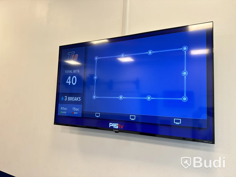 TV, Sharp Aquos 55 tum