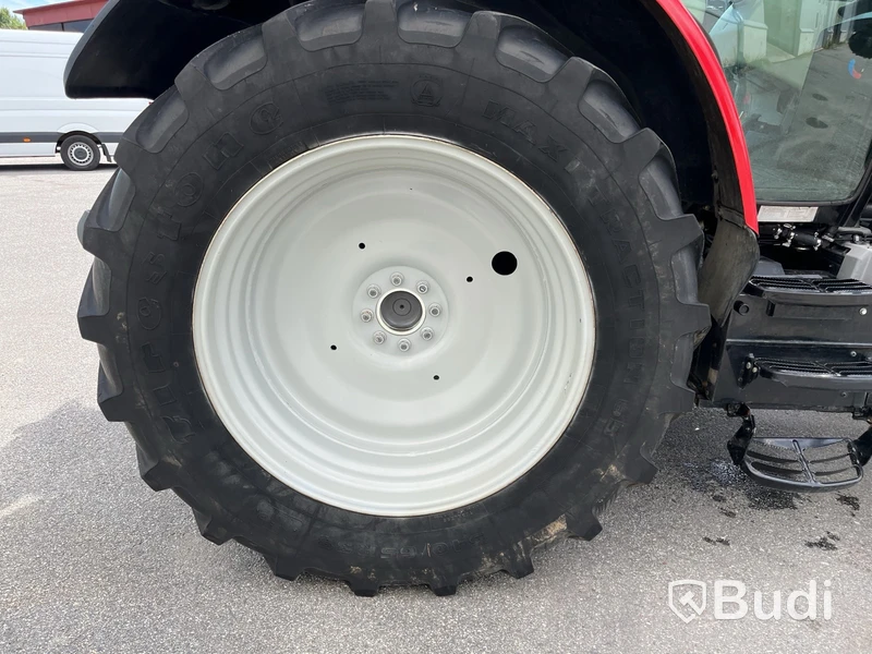 Traktor Massey Ferguson, MF 5712 SL | 2017 | Frontlastare