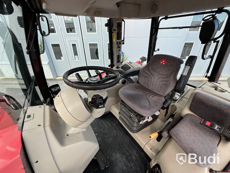 Traktor Massey Ferguson, MF 5712 SL | 2017 | Frontlastare