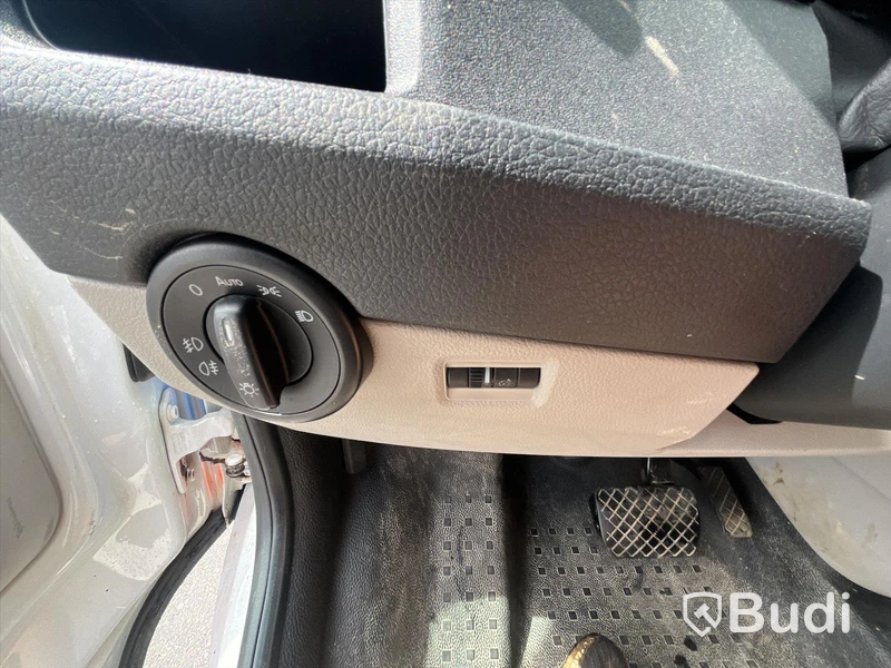 Skåpbil Volkswagen Transporter Combi T32 2.0 TDI 4Motion DSG Sequential | 204hk | 2016