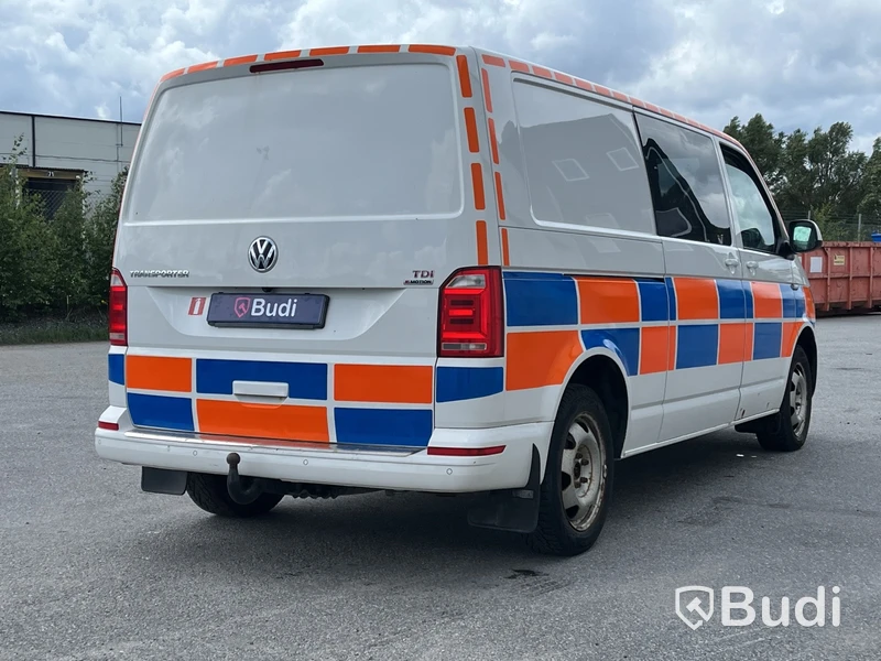 Skåpbil Volkswagen Transporter Combi T32 2.0 TDI 4Motion DSG Sequential | 204hk | 2016