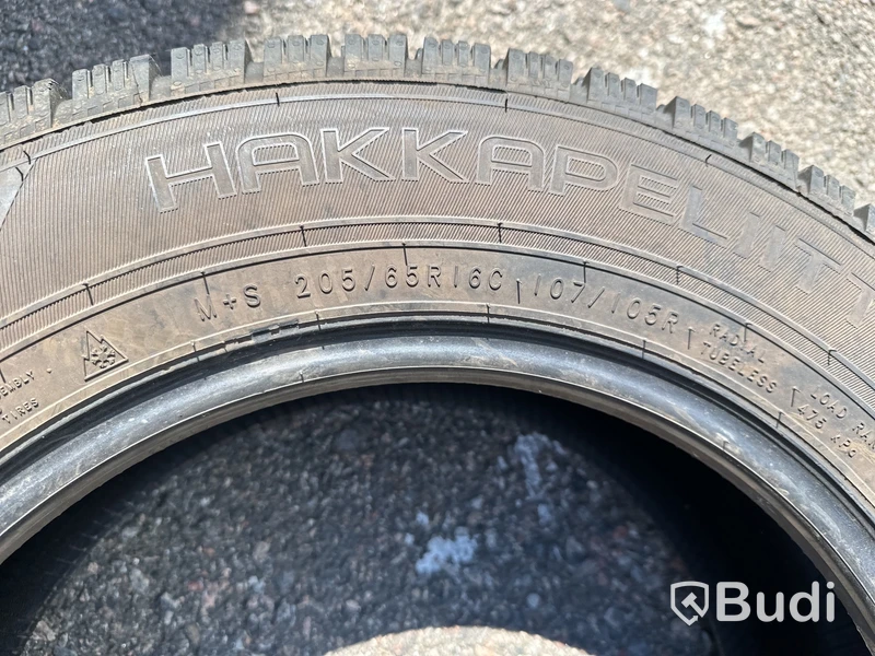 4 st Vinterdäck Nokian 16 " C-däck