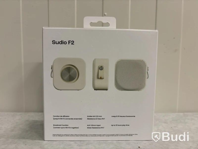 2 st portabla högtalare Sudio F2