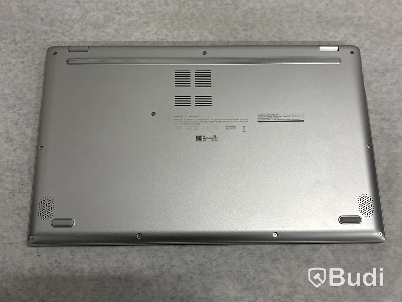 Bärbar dator Asus ViviBook 17 X712E