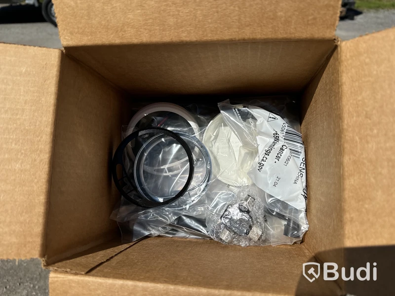 Digital hastighetsmätare, Mercury S-TOW kit, ny i kartong. Ordinarie nypris ca. 6.500 kr
