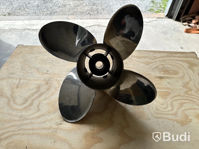 Propeller, Mercury Vensura