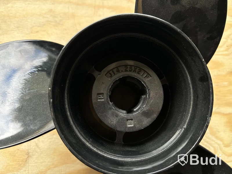 Propeller, Mercury BlackMax 14.25 X 21P