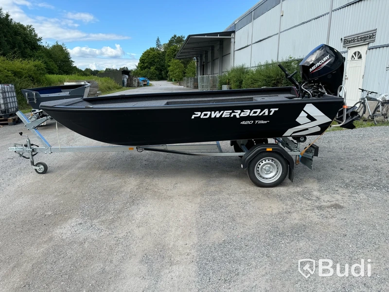 Sportfiskebåt, Powerboat 420 Tiller, inklusive trailer och motor, Mercury 30 hk