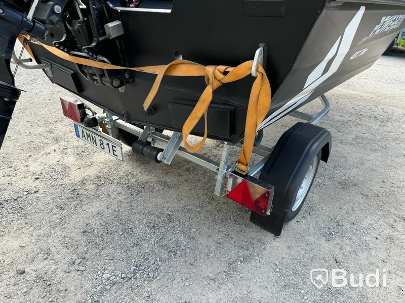 Sportfiskebåt, Powerboat 420 Tiller, inklusive trailer och motor, Mercury 30 hk