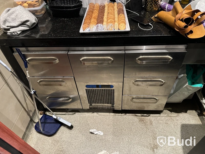 Kylbänk i rostfritt