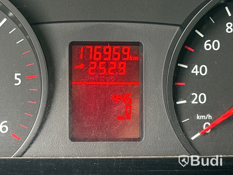 Buss Volkswagen Crafter 35 2.0 TDI Skåp (163hk), -2013 (Rep-objekt)