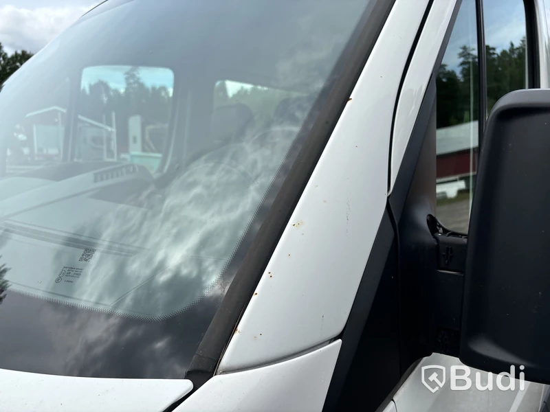 Buss Volkswagen Crafter 35 2.0 TDI Skåp (163hk), -2013 (Rep-objekt)