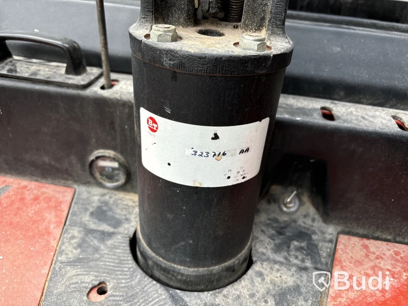 Åkstaplare BT LSF 1250 / 11