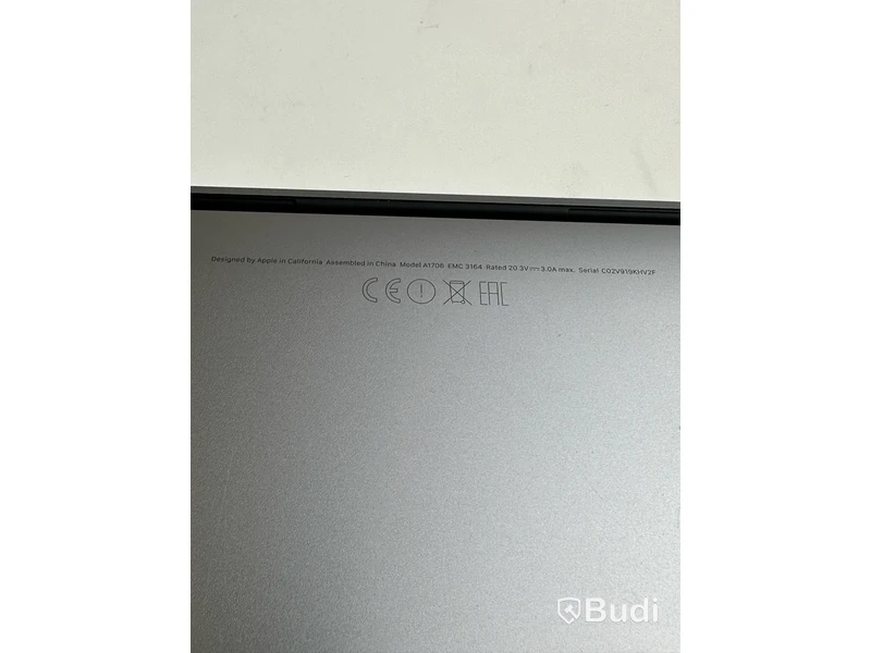 Dator Apple MacBook Pro 13 tum (2017) inkl. laddare