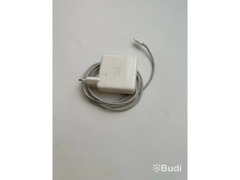 Dator Apple MacBook Pro 13 tum (2017) inkl. laddare