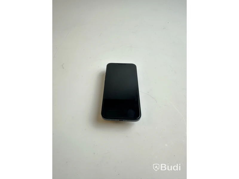 Mobil Apple iPhone 13 128GB.