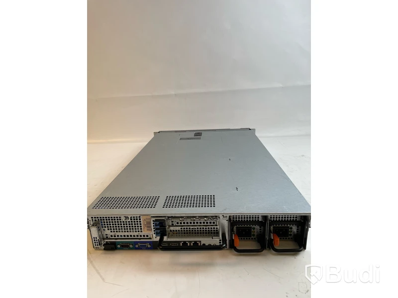Server Dell PowerEdge 2950. OBS! Inget OS.