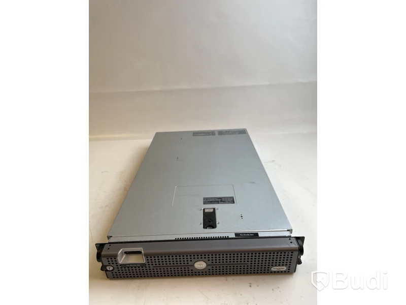 Server Dell PowerEdge 2950. OBS! Inget OS.