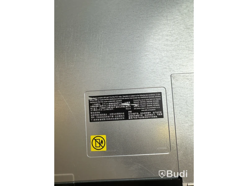 Server Dell PowerEdge R410. OBS! Inget OS.