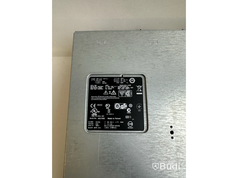Server Dell PowerEdge R710. OBS! Inget OS.