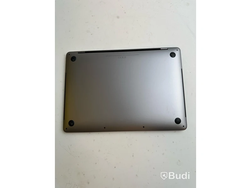 Dator Apple MacBook Pro 13 tum (2020) inkl. laddare.