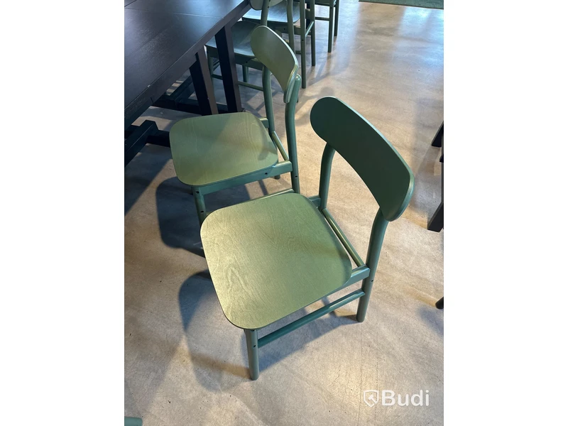 Matbord samt 6 st. Stolar 210x105x75 cm