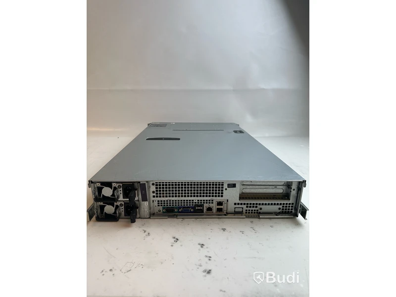 Server Dell PowerEdge C2100. OBS! Inget OS.
