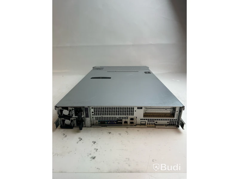 Server Dell PowerEdge C2100. OBS! Inget OS.