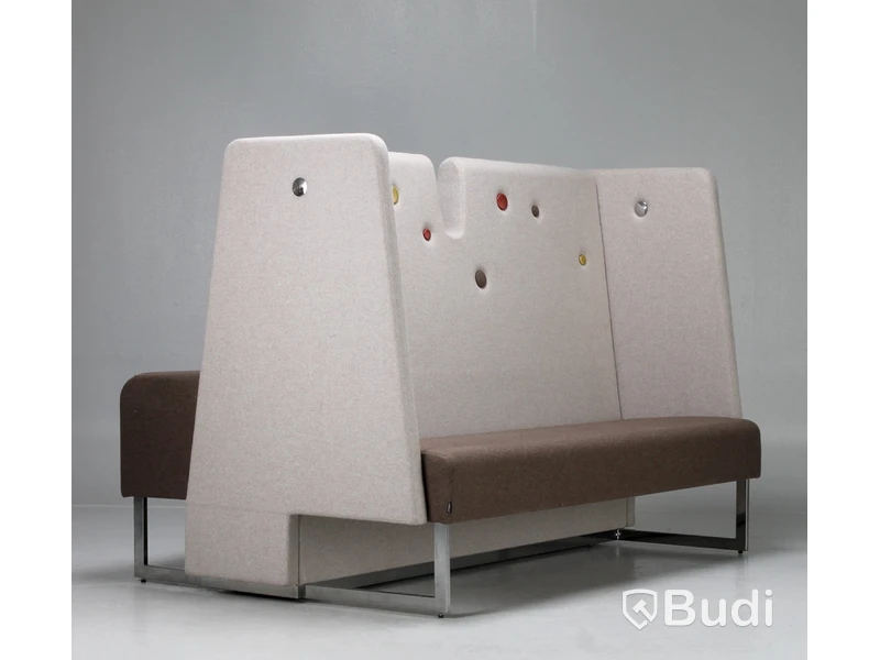 Dubbelsidig soffa Materia Le Mur, Design Wivian Eidsaunet & Marie Oscarsson