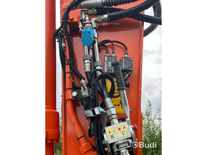 Hitachi ZX140W-6 Grävmaskin (2019) med Rototilt
