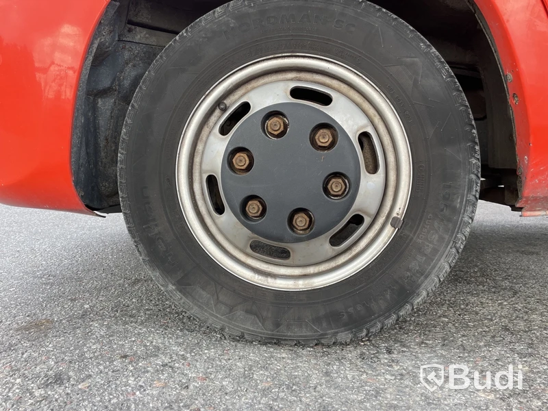 IVECO DAILY 35C17H Kranbil | Besiktigad tom: 2025-05-31