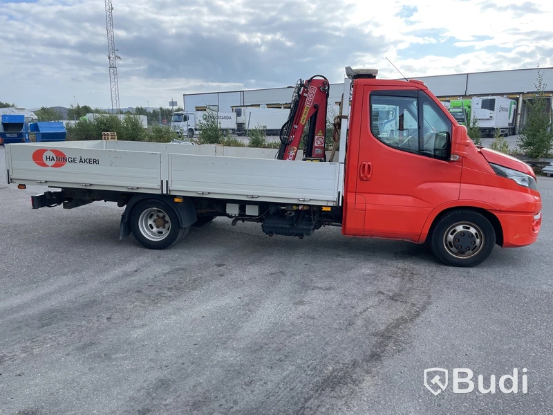 IVECO DAILY 35C17H Kranbil | Besiktigad tom: 2025-05-31