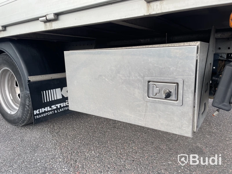 IVECO DAILY 35C17H Kranbil | Besiktigad tom: 2025-05-31