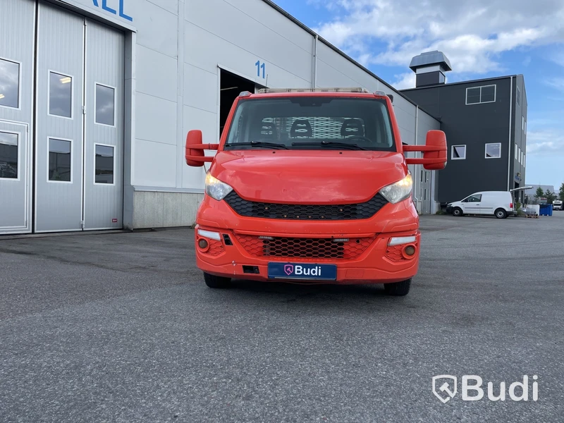 IVECO DAILY 35C17H Kranbil | Besiktigad tom: 2025-05-31